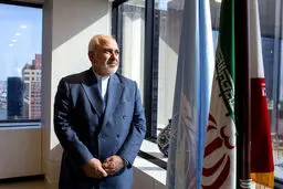 ظریف: بلیت آمریکا برای رسیدن به صندلی خالی مذاکره، پایبندی به قانون است