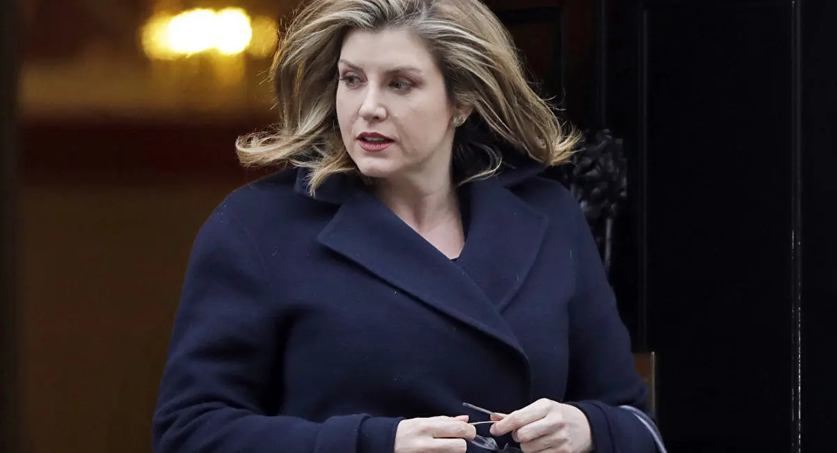 یک زن وزیر دفاع جدید انگلیس شد +عکس