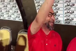 ببینید: خوانندگی مهرداد میناوند در جشن قهرمانی پرسپولیس