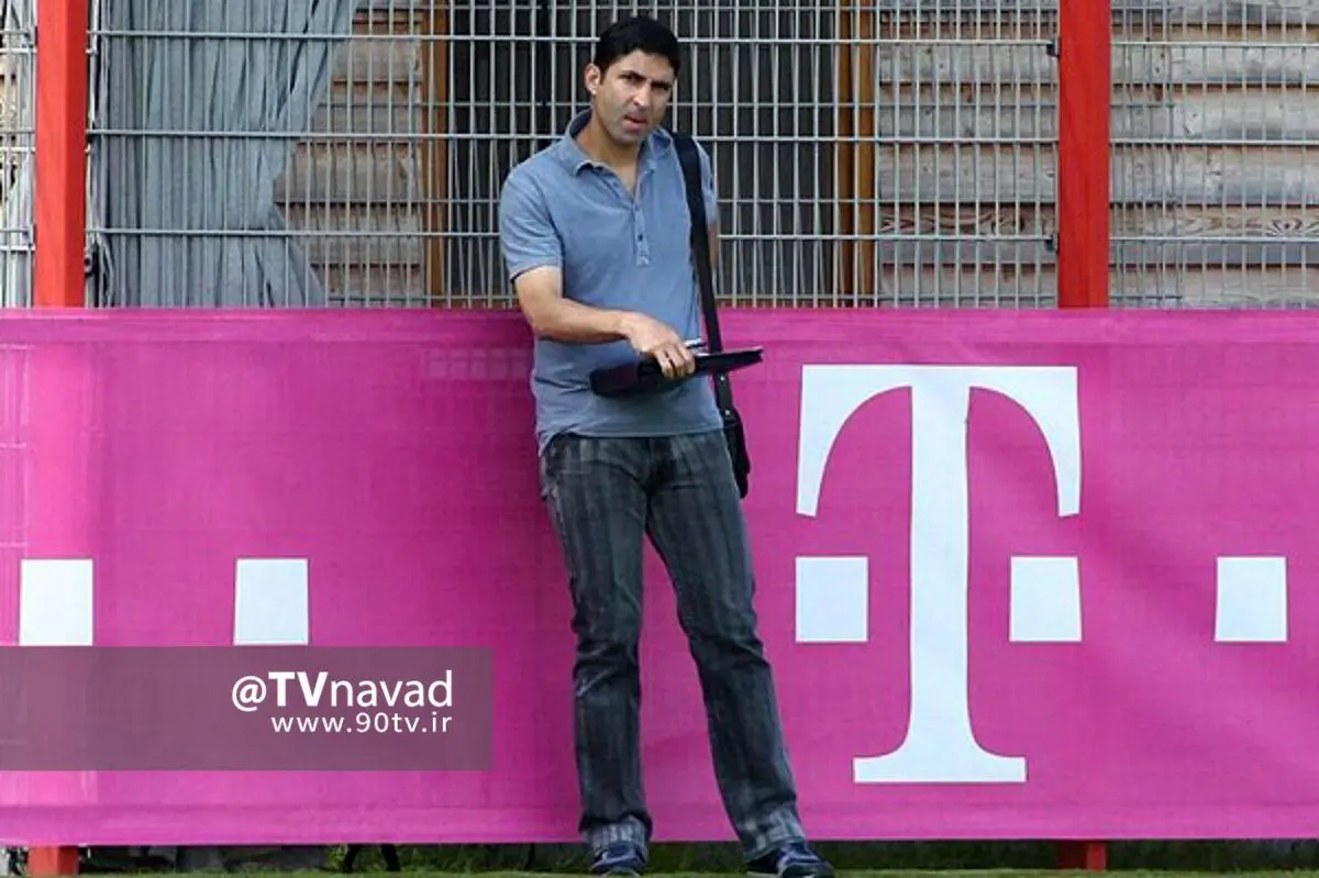 ملی پوش سابق، تماشاگر بازی هامبورگ و بایرن/عکس