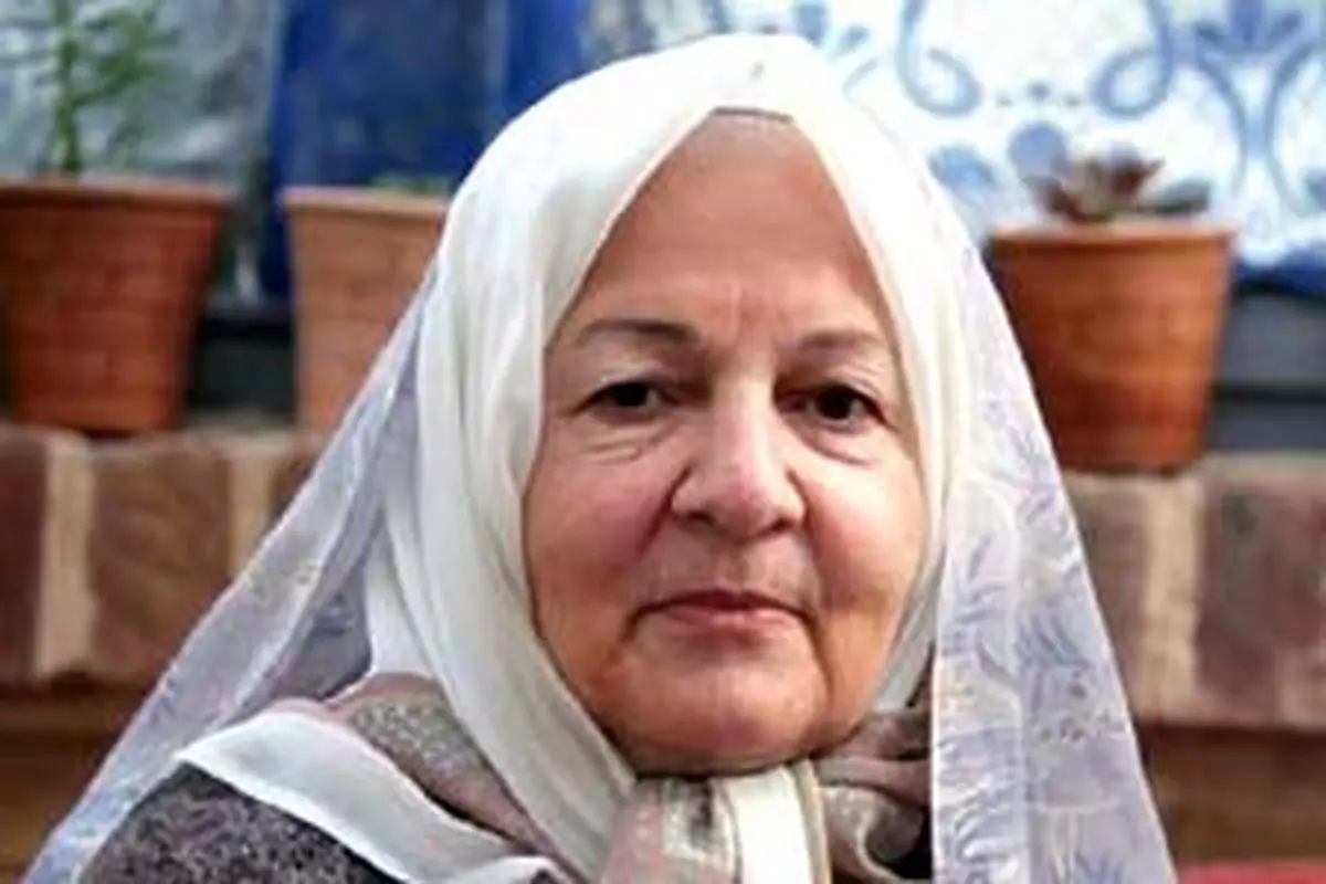 مادربزرگ سینما از خاطرات مادری و معلمی‌اش می‌گوید/ رابعه مدنی: نقاشی، بهترین هدیه دانش‌آموزانم بود