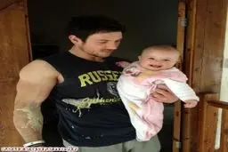 عکس: پدر آزاری..........!