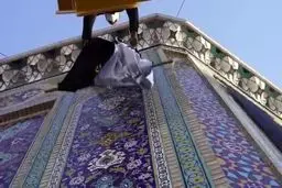 سیاه پوش کردن حرم امام رضا +فیلم