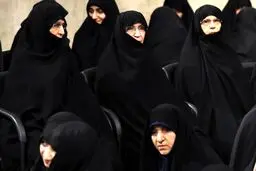 دختران امام خمینی در مراسم تنفیذ حسن روحانی/عکس