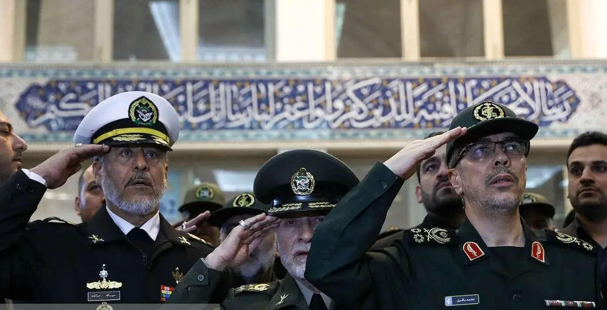 تصاویر: افتتاح نمایشگاه اقتدار ٤٠