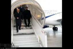 تیم مذاکره کننده هسته‌ای درون هواپیما و در مسیر لوزان سوئیس /گزارش تصویری