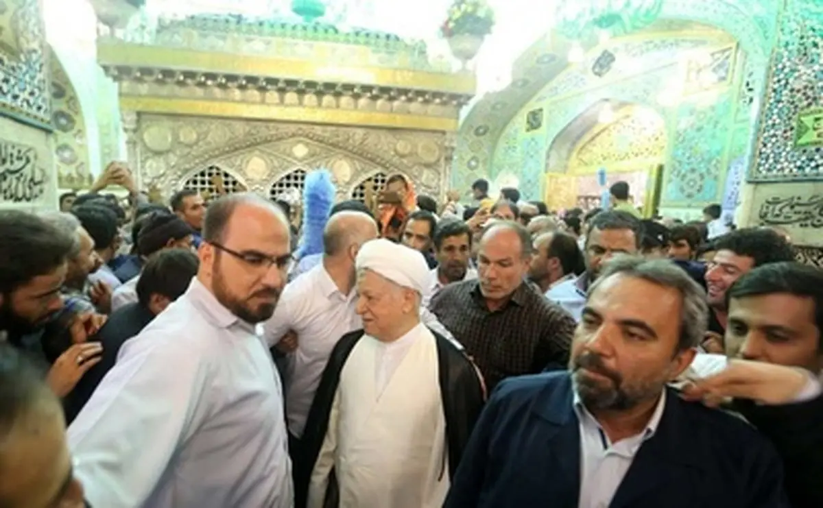 هاشمی به زیارت امام رضا(ع) رفت/تصاویر