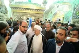 هاشمی به زیارت امام رضا(ع) رفت/تصاویر