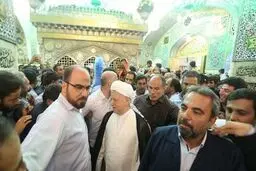 هاشمی به زیارت امام رضا(ع) رفت/تصاویر