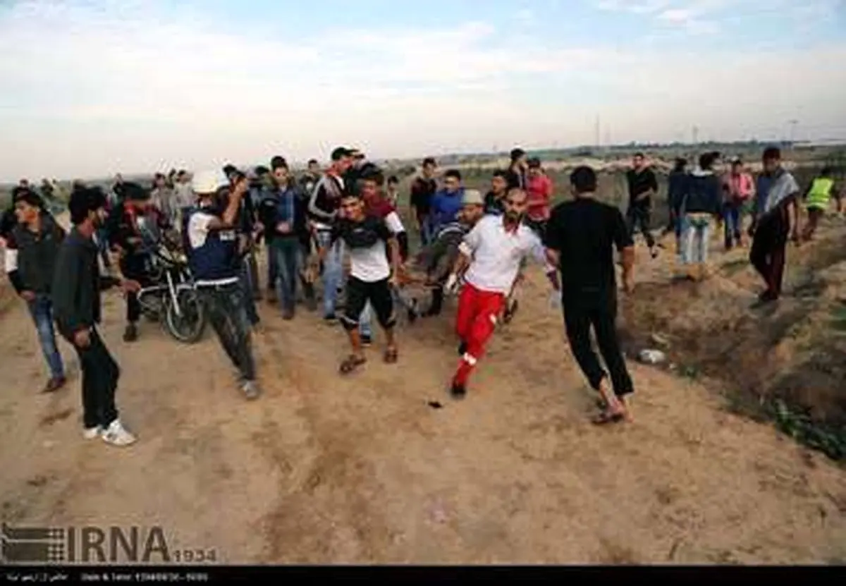 رویارویی جوانان فلسطینی با صهیونیست ها غزه‎/تصاویر