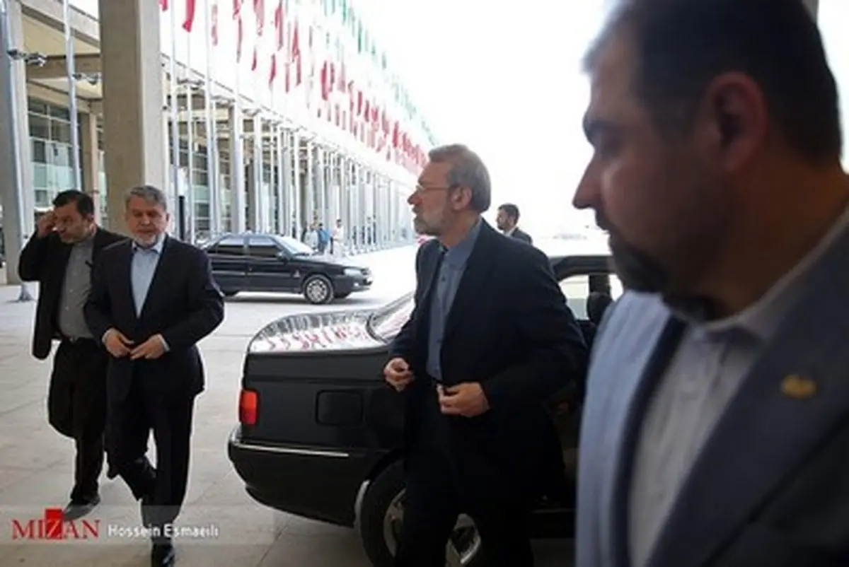 روایت تصویری افتتاح سی امین نمایشگاه کتاب تهران با حضور لاریجانی/تصاویر