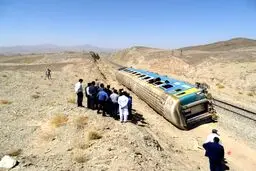 آخرین جزئیات حادثه قطار زاهدان - تهران / حدود ۱۷۰ پیچ از ریل باز شده بوده