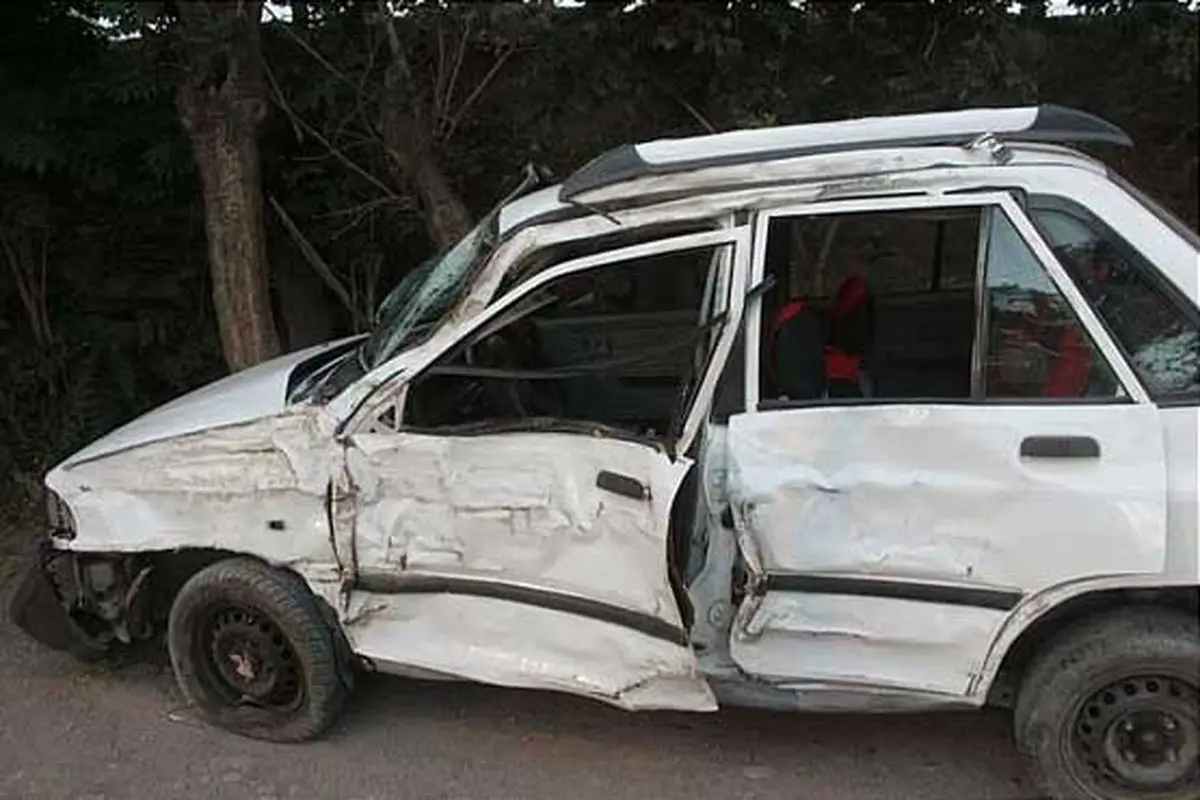 برخورد خونین پراید با درخت +عکس