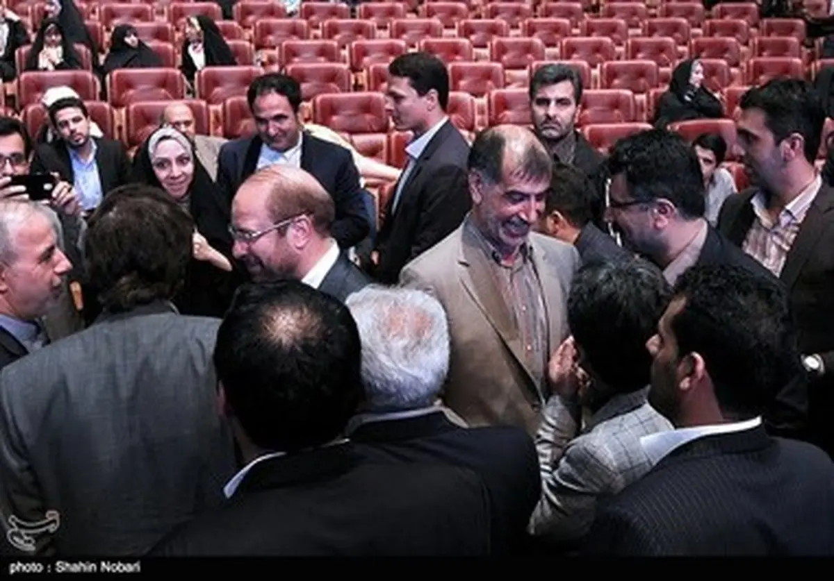 دیدار جمعی از نمایندگان مجلس نهم و دهم با شهردار تهران/ تصاویر