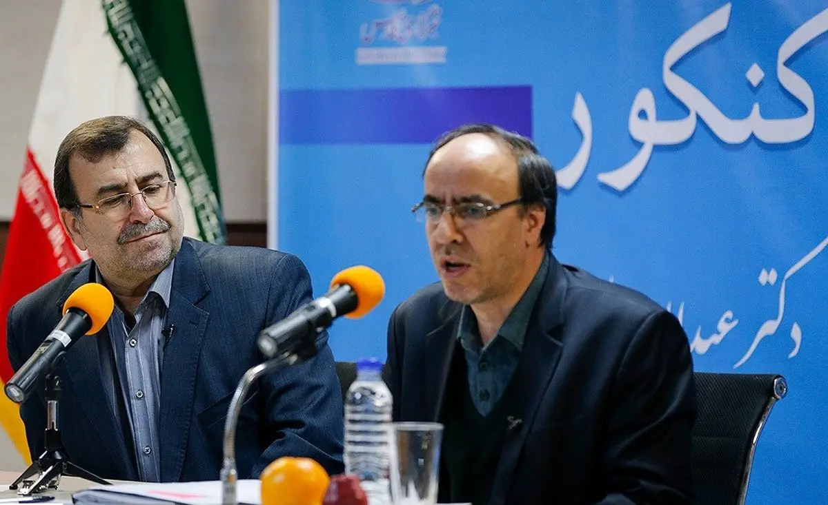 نگاه معنادار عبدالرسول عمادی در مناظره مافیای کنکور / عکس