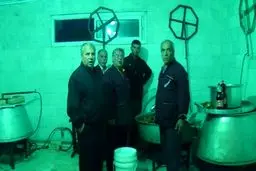 علي پروين در مراسم عزاداري محرم (عکس)