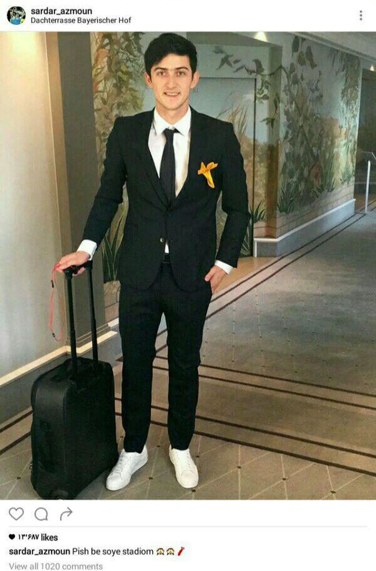 تیپ جالب سردار آزمون قبل از رفتن به استادیوم/عکس