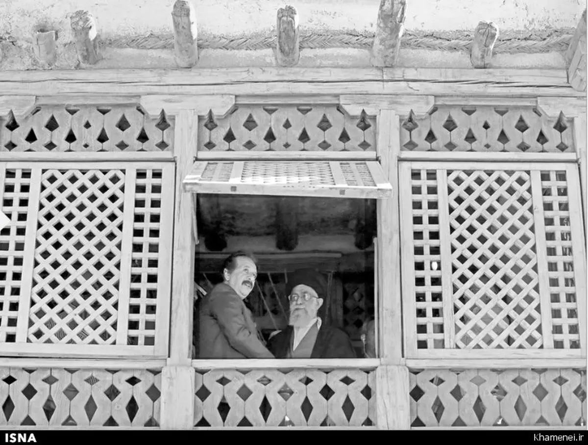 بازدید رهبری از پشت‌ صحنه یک فیلم /عکس