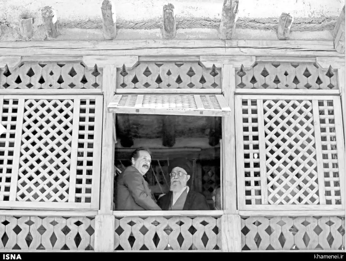 بازدید رهبری از پشت‌ صحنه یک فیلم /عکس