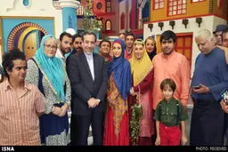 عراقچی با فرزندش به برنامه «عموپورنگ» رفت (+عکس)