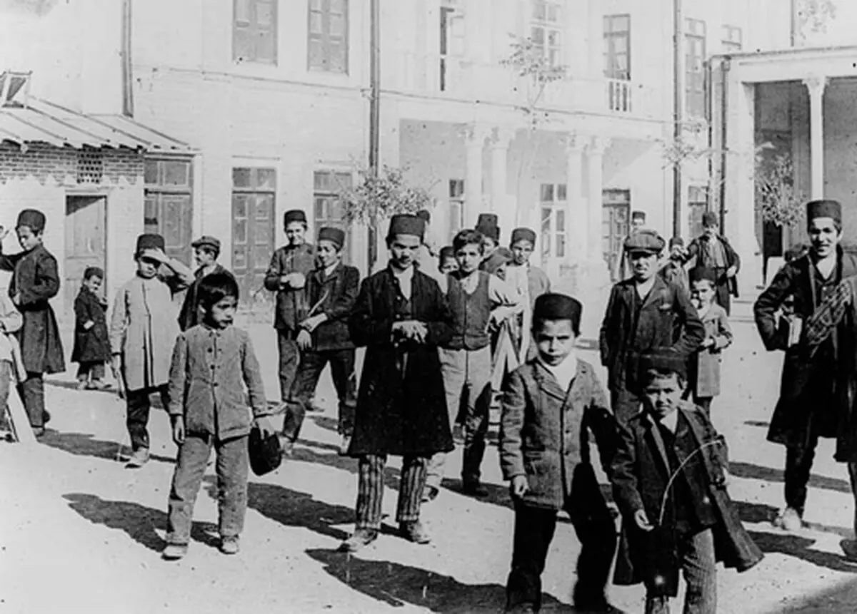 عکس/زنگ تفریح قاجاری