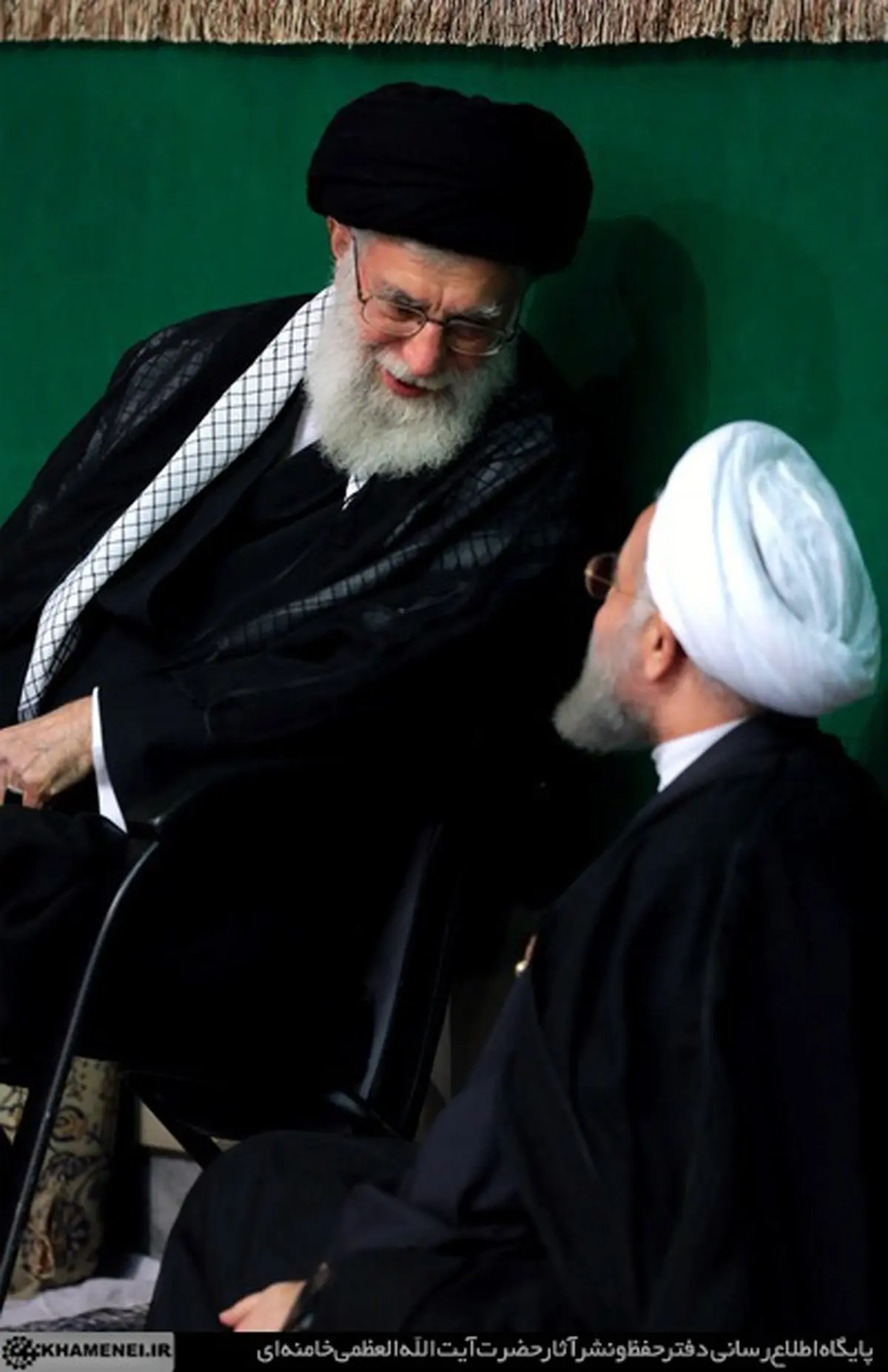 گفت و گوی رهبری با روحانی پس از نامه نگاری های برجامی این هفته