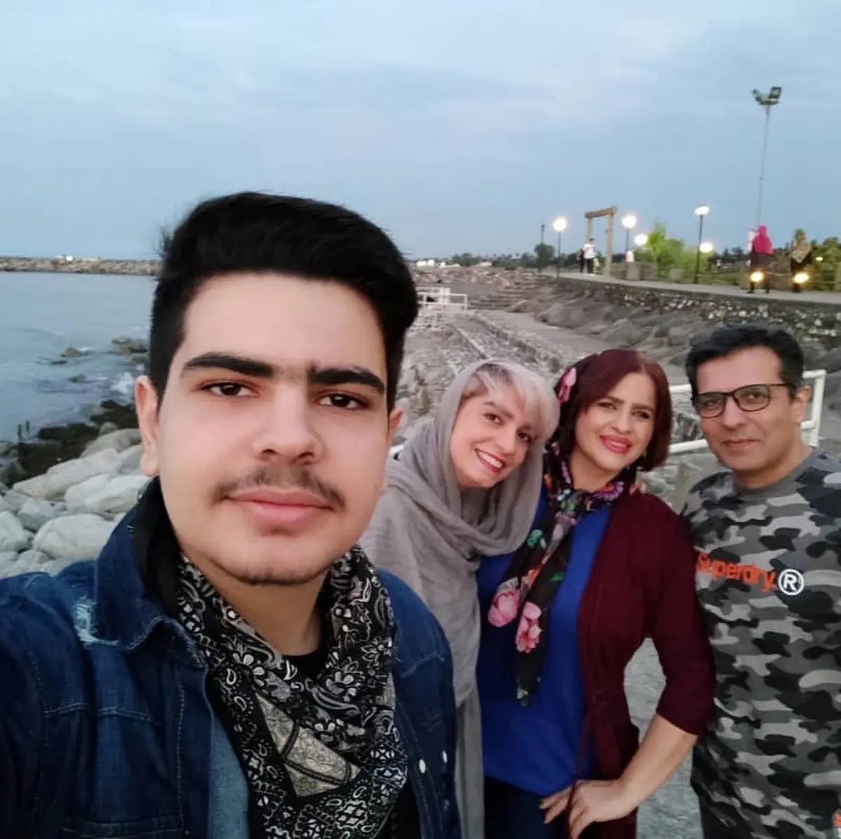 عكس جديد اليكا عبدالرزاقي كنار ساحل