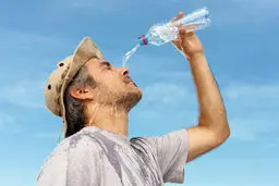 همه چیز در مورد گرمازدگی؛ علائم ساده‌ای که به تشنج یا مرگ منتهی می‌شود!