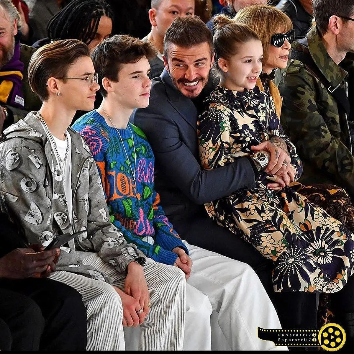 عکس دیوید بکهام و فرزندانش در فشن شو همسرش