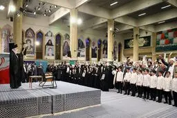 دیدار جمعی از خانواده‌های شهدا با رهبر انقلاب