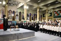 دیدار جمعی از خانواده‌های شهدا با رهبر انقلاب