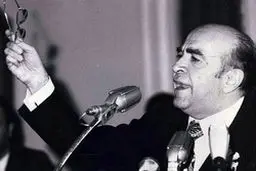 آیا امام با اعدام هویدا مخالف بودند؟