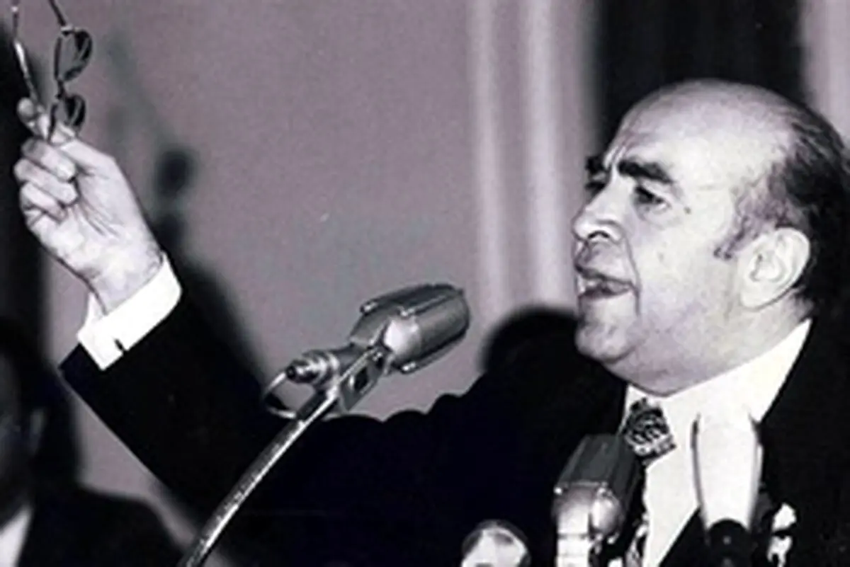 آیا امام با اعدام هویدا مخالف بودند؟