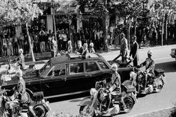 سفر رییس جمهور وقت آمریکا به ایران در سال 51/عکس