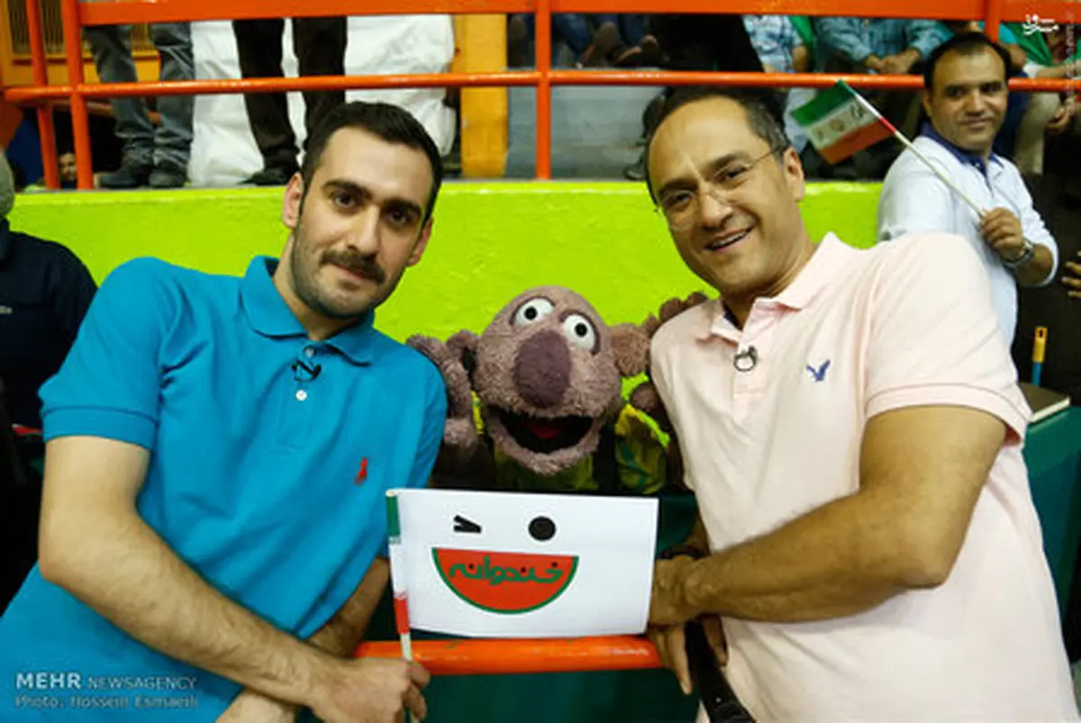 عکس/ جناب خان و رامبد جوان در ورزشگاه آزادی