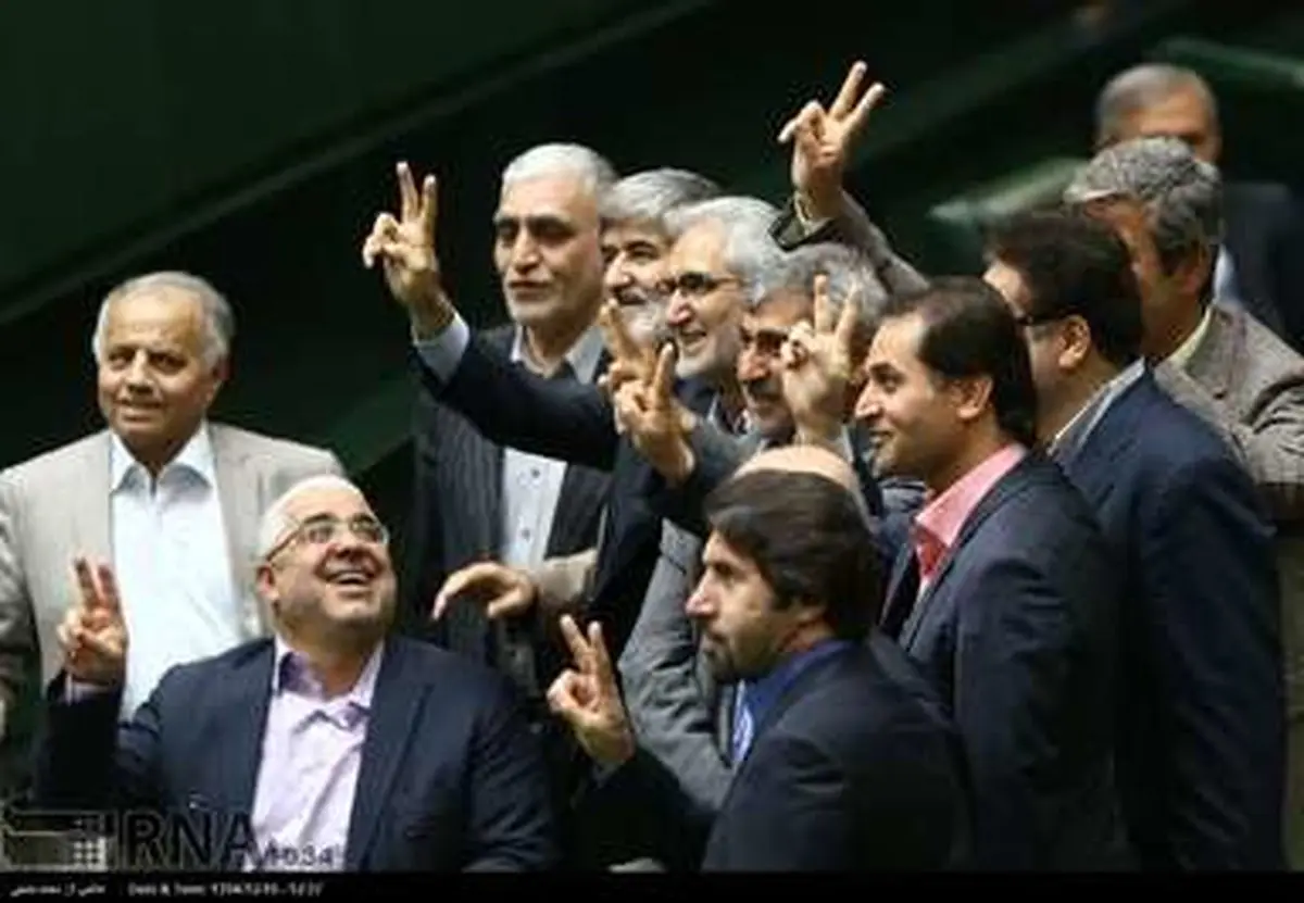 حواشی صحن علنی مجلس پس از انتخابات/ تصاویر