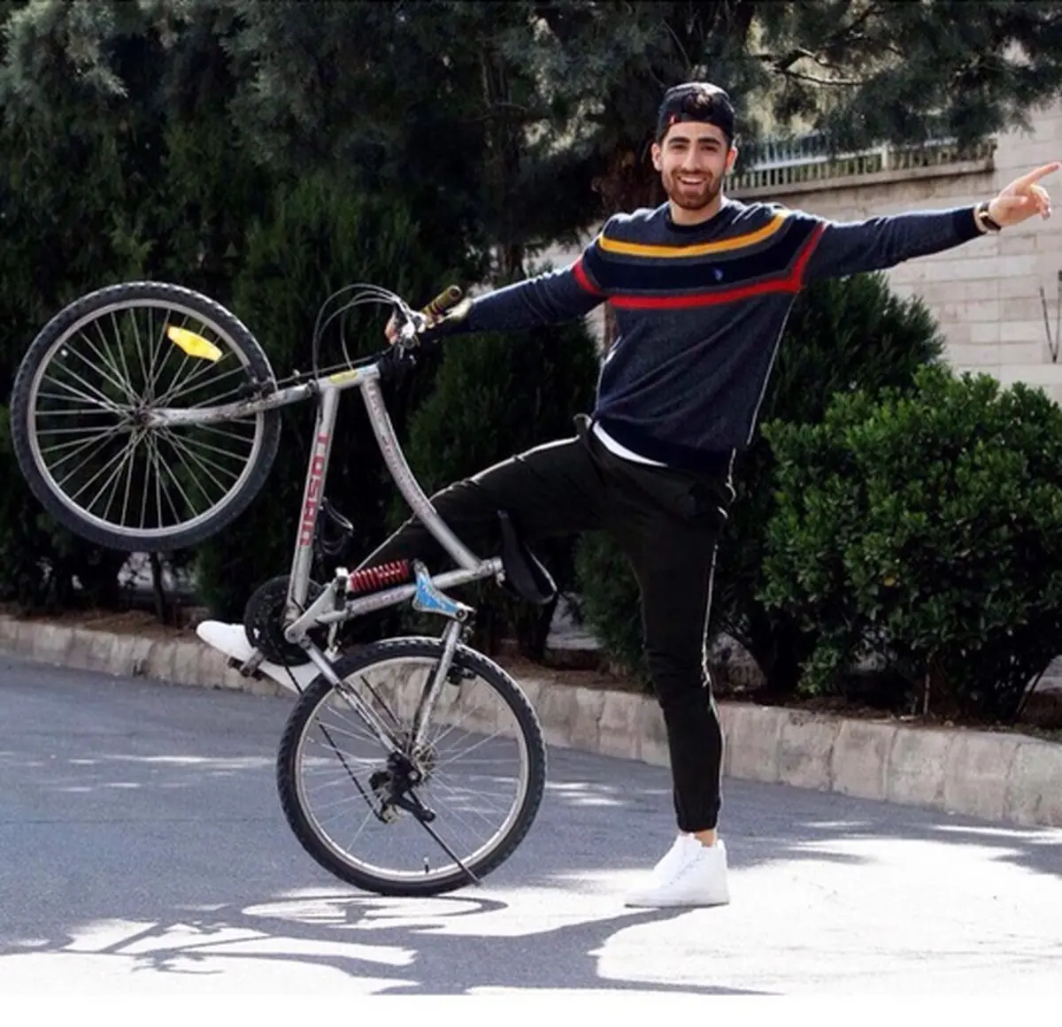 عکسی متفاوت از ستاره فوتبال ایران