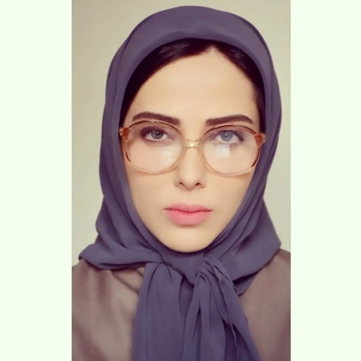 لیلا اوتادی با گریم جالب اوایل دهه شصت + عکس