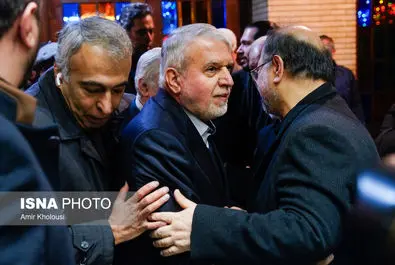 محمد شریعتمداری