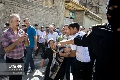 اراذل و وباش
