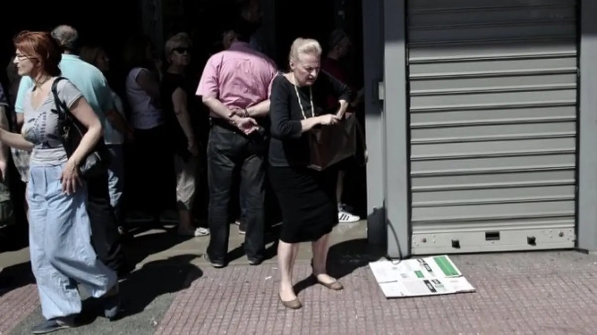 یونان: بانک ها یک هفته تعطیل شدند/ برداشت از خودپرداز فقط 60 یورو