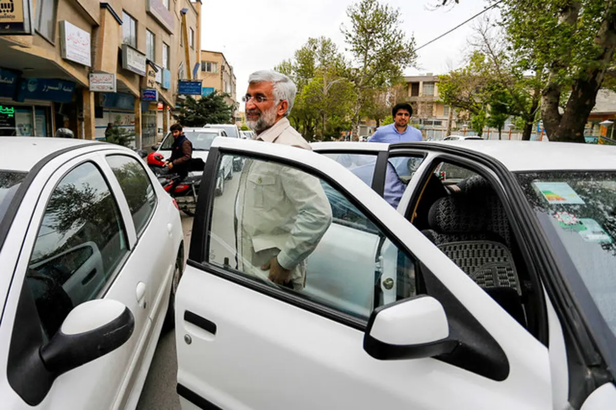 شرق: دولت سایه جلیلی تنها 30نفر مخاطب دارد