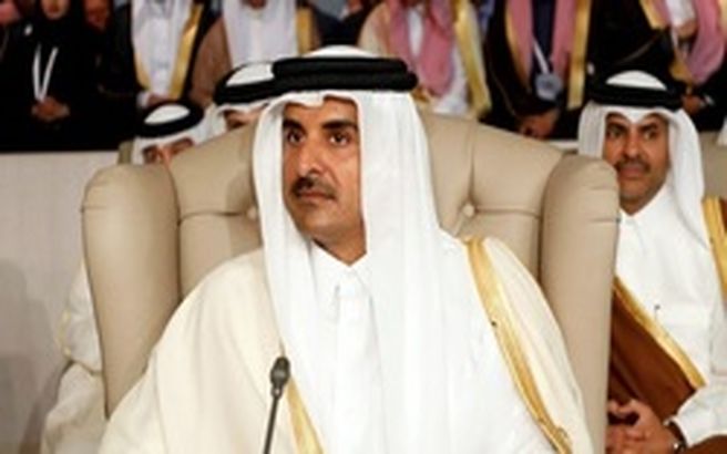 امیر قطر پس از بازگشت از تهران: با روحانی درباره کاهش تنش رایزنی کردم