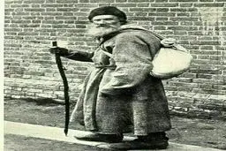 تصویری عجیب از " لئو تولستوی" نویسنده بزرگ روسی