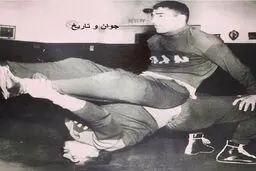 تصویری از تمرینات عجیب جهان پهلوان تختی و پهلوان عباس زندی