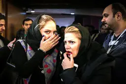 صحبت‌های درگوشی مهناز افشار و طنازطباطبایی/عکس