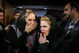 صحبت‌های درگوشی مهناز افشار و طنازطباطبایی/عکس