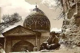 تصویری از حرم امامزاده صالح در دهه 40