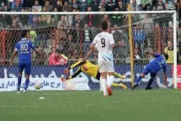 عکس/ چه گل نزنیه این آرش برهانی