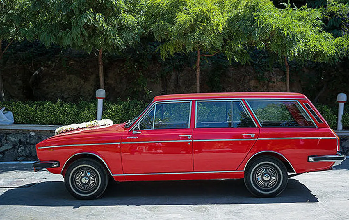 مزایده پیکان علی کریمی /تصاویر